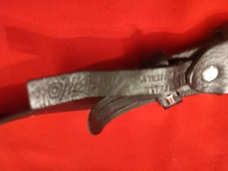 Cintura in pelle nera con fibbia argento