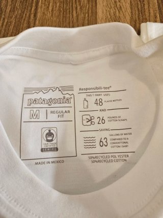 T-shirt Patagonia Branca