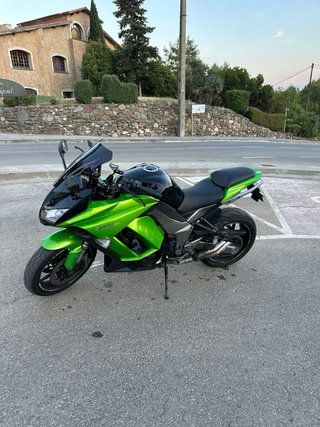 Kawasaki z1000sx 2011