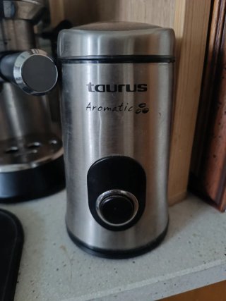 Cafetera DeLonghi Dedica