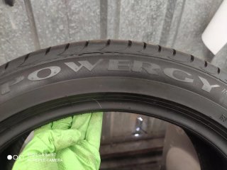 Neumático Pirelli 215/50 R18 92W