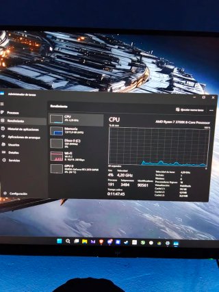 pc y monitor 320hz 1ms