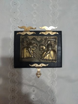 Placa Bronce Caballeros Siglo XVIII