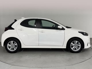 Toyota Yaris 1.5 120H Business Plus