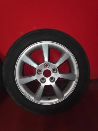 Llantas Jaguar X-Type 16