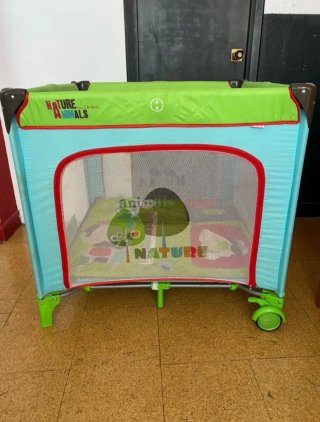 Parque infantil con animales (Escucho ofertas)