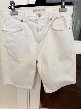 Pantalón vaquero corto Mango Talla 40