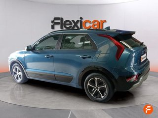 Kia Niro 1.6 GDi HEV 104kW (141CV) Concept