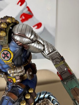 Figura Cable XM Studios