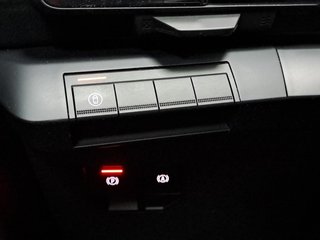 RENAULT Mégane Eléctrico MEGANE E-TECH ELÉCTRICO iconic 160 kW (220 cv) autonomía confort-SS