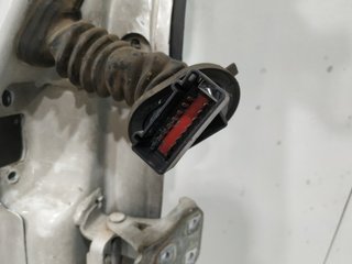 Puerta del izq ford transit caja cerrada 06 539163