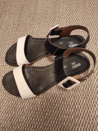 Sandalias Mustang Talla 37