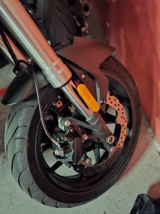 Moto Voge 500R Naked Gris/Plata 2021