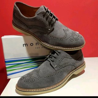 Scarpe uomo grigie scamosciate 40 affare nuove