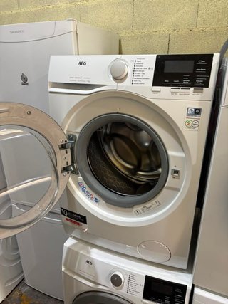 Lavadora AEG 8kg 1200rpm A++