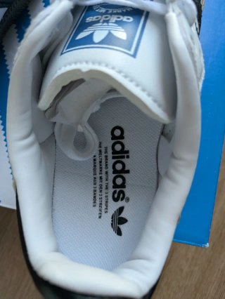 Zapatillas Adidas Samba Beige y Blancas
