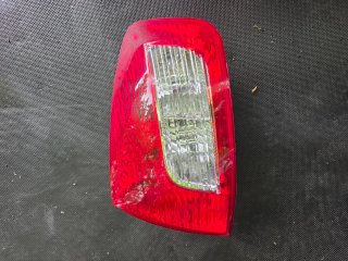 Pilotos Traseros Peugeot 407 (Izquierdo y Derecho)