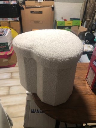 Pouf a forma di cuore bianco