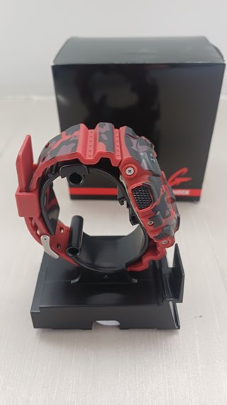 Reloj Casio G-Shock GA-100C Rojo