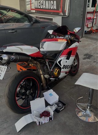 Ducati 848 SBK Roja y Blanca