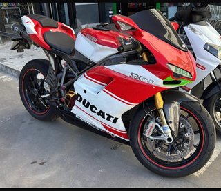 Ducati 848 SBK Roja y Blanca