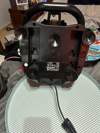 Volante Thrustmaster Play