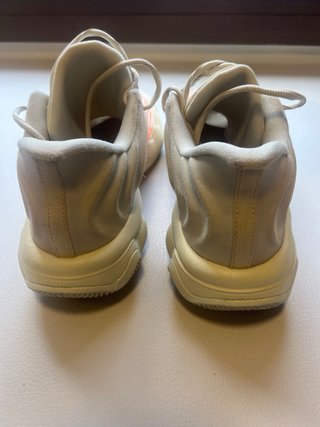 Zapatillas Nike Beige y Naranja Talla 42.5