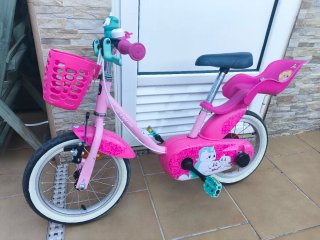 Bicicleta infantil B'Twin 14" Decathlon + ruedines