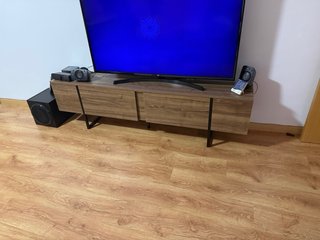 Conjunto Muebles Comedor y armarios