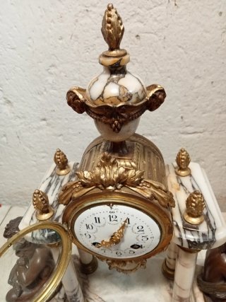 +100 AÑOS RELOJ CUERDAS SONERÍA B ESTADO