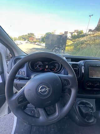 Opel Vivaro 2015