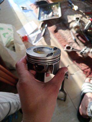 4 Pistones Motor CCZB GTI con bielas