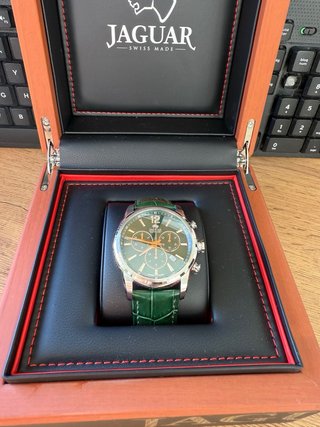 Reloj Jaguar Verde y Plateado
