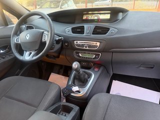 Renault Scenic 2012