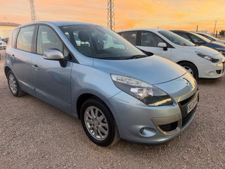 Renault Scenic 2012