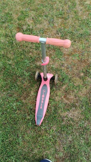 Patinete 3 ruedas Globber rosa