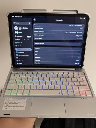  iPad Pro M1 128GB + Magic Keyboard
