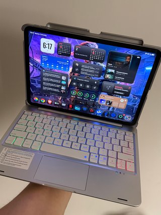  iPad Pro M1 128GB + Magic Keyboard