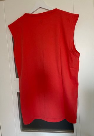 Camiseta sin mangas roja talla XXL