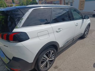 Peugeot 5008 2020