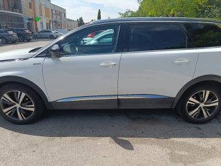Peugeot 5008 2020