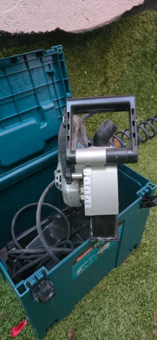 Regadera Makita Nueva