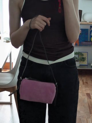 Bolso morado de ante