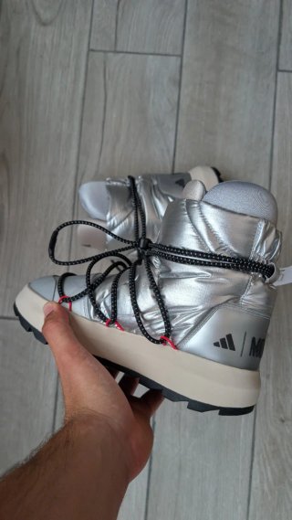 Botas Adidas Moon Boot Talla 38
