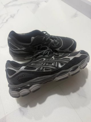 Scarpe ASICS uomo nere/argento NUOVE
