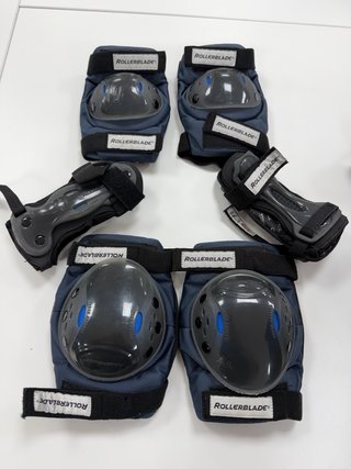 Patines 27,5 y protecciones Rollerblade