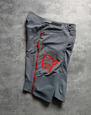 Norrona  pantalon corto talla S