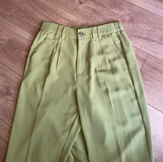 Pantalón de vestir verde lima