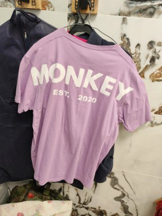 Camiseta Monkey Morada Talla L