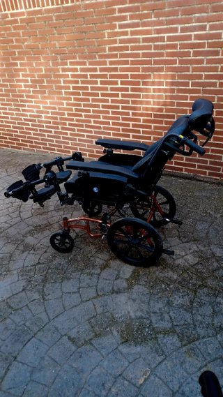 Silla de ruedas basculante VERMEIREN